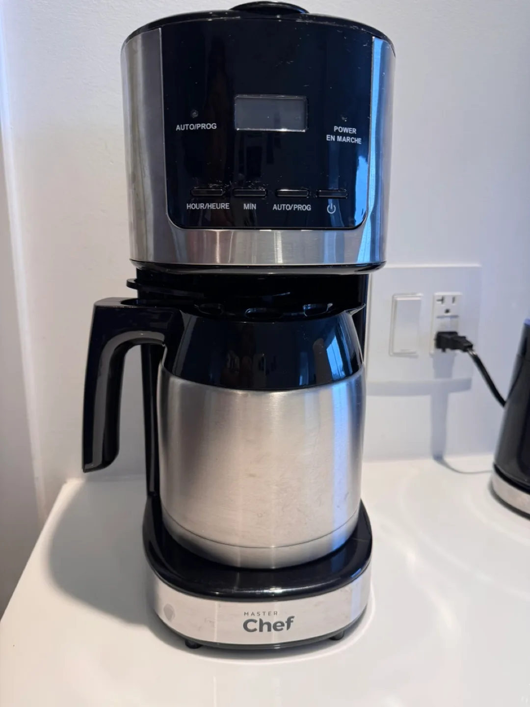 Master Chef Programmable Coffee Maker thumbnail