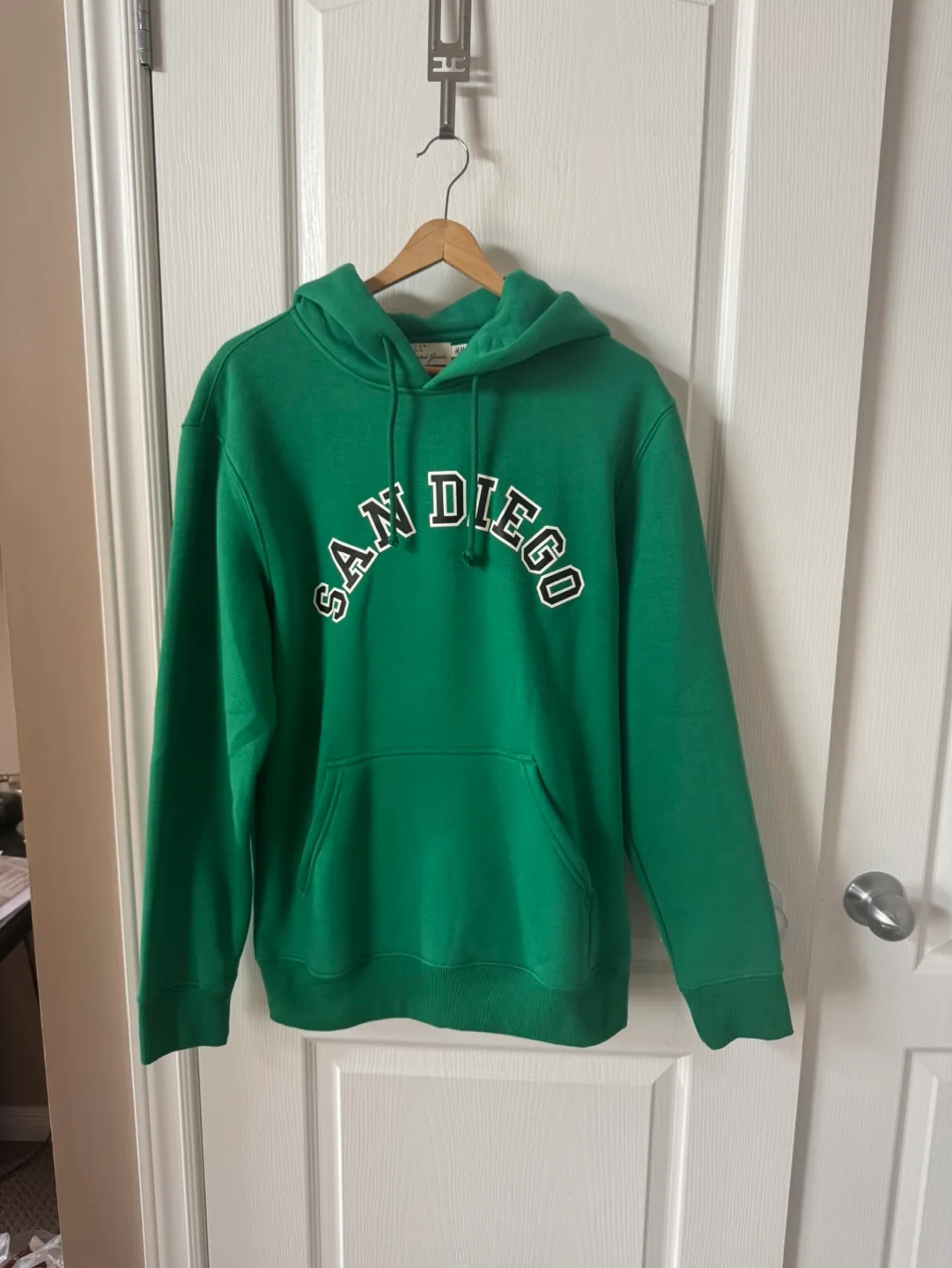H&M Label of Graded Goods San Diego Hoodie - Medium image indicator(2)