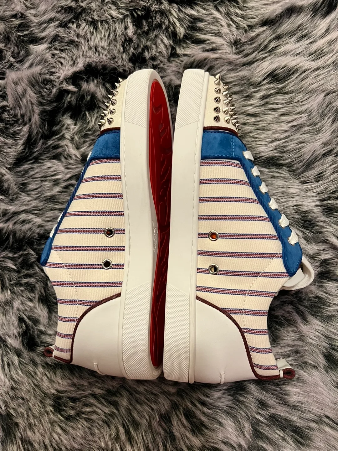 Louboutin Louis Junior Spiked Sneakers image indicator(6)
