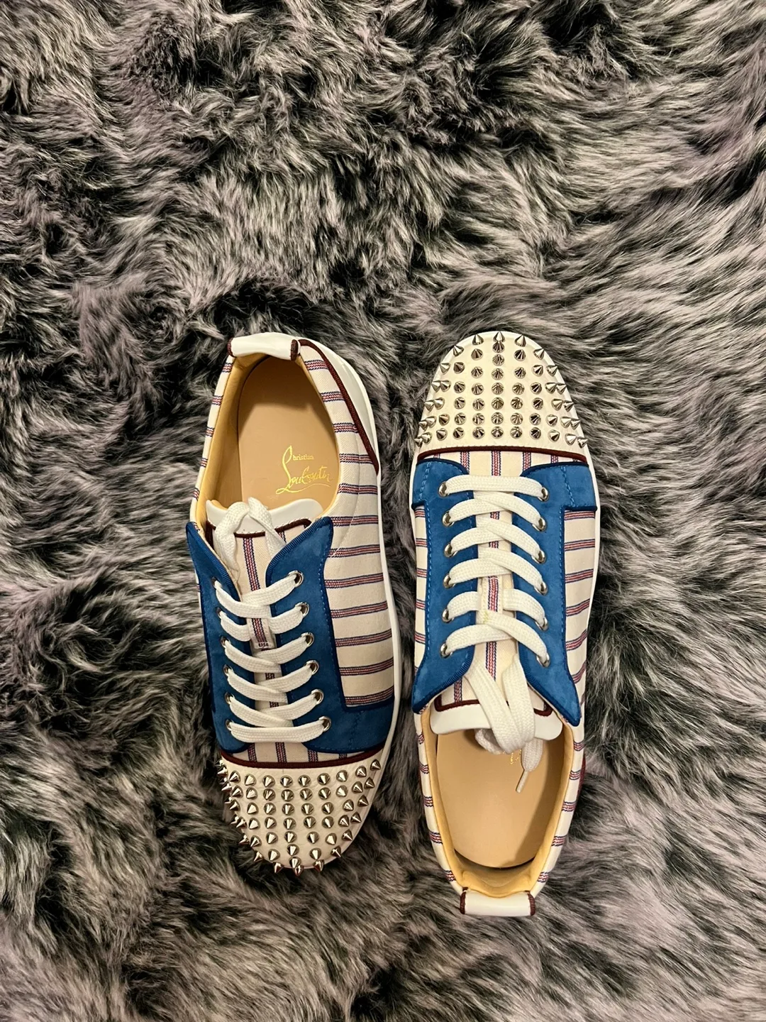 Louboutin Louis Junior Spiked Sneakers image indicator(8)