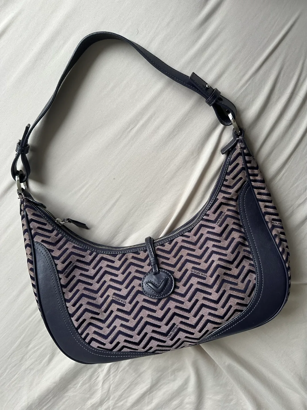 Y2K Via Spiga baguette bag thumbnail