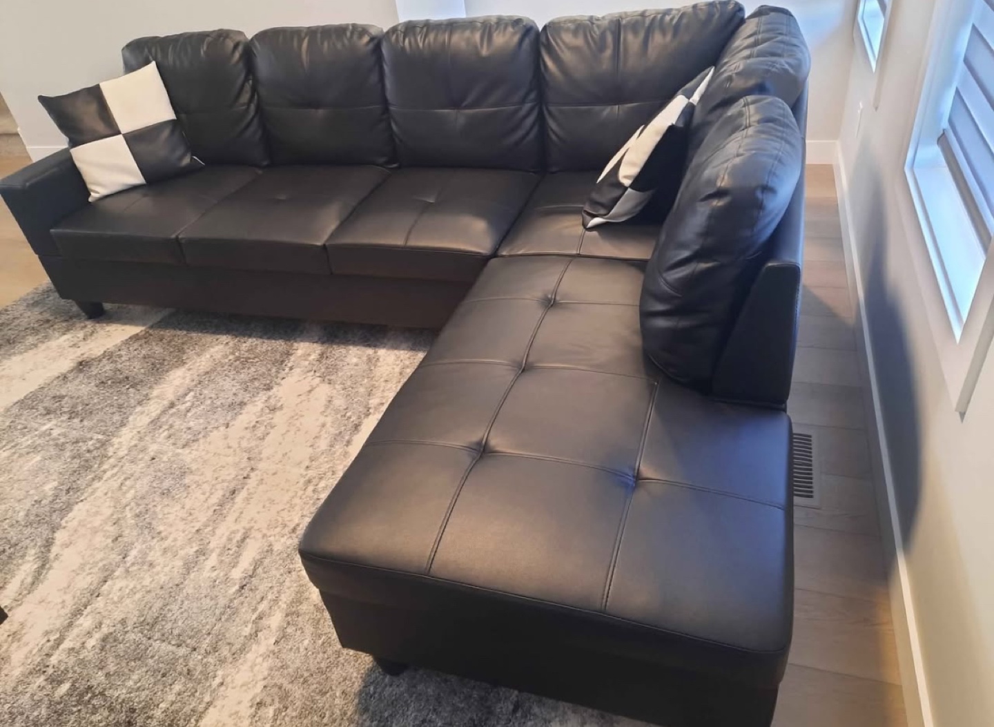 Black Leather Sectional Sofa - photo 2