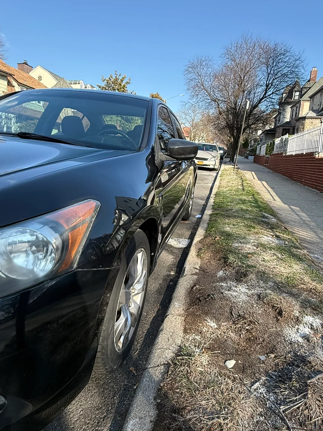 2009 Honda Accord EX-L - 105k Miles image indicator(2)