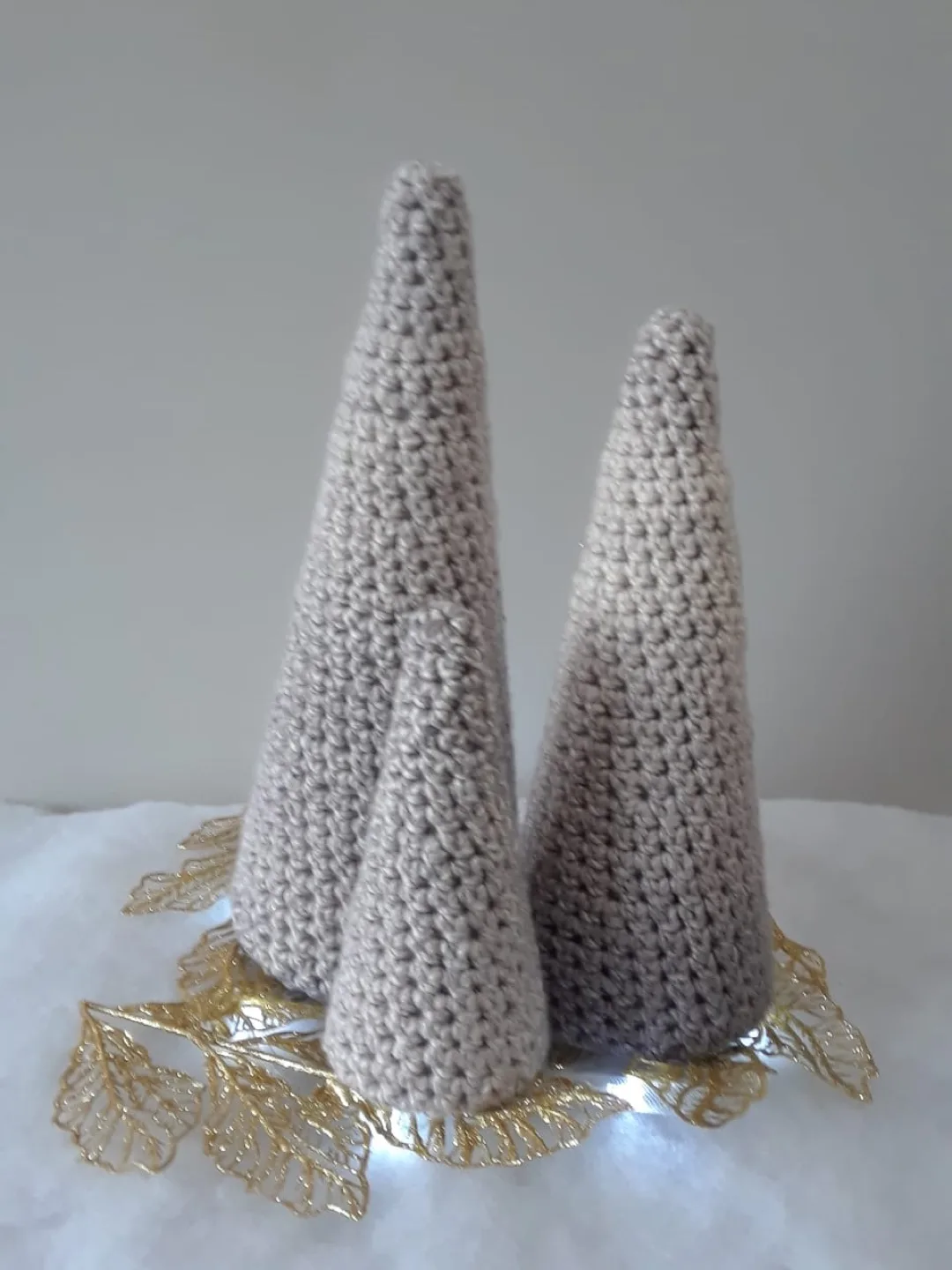 Handmade Set of Three Crochet Christmas Trees image indicator(2)