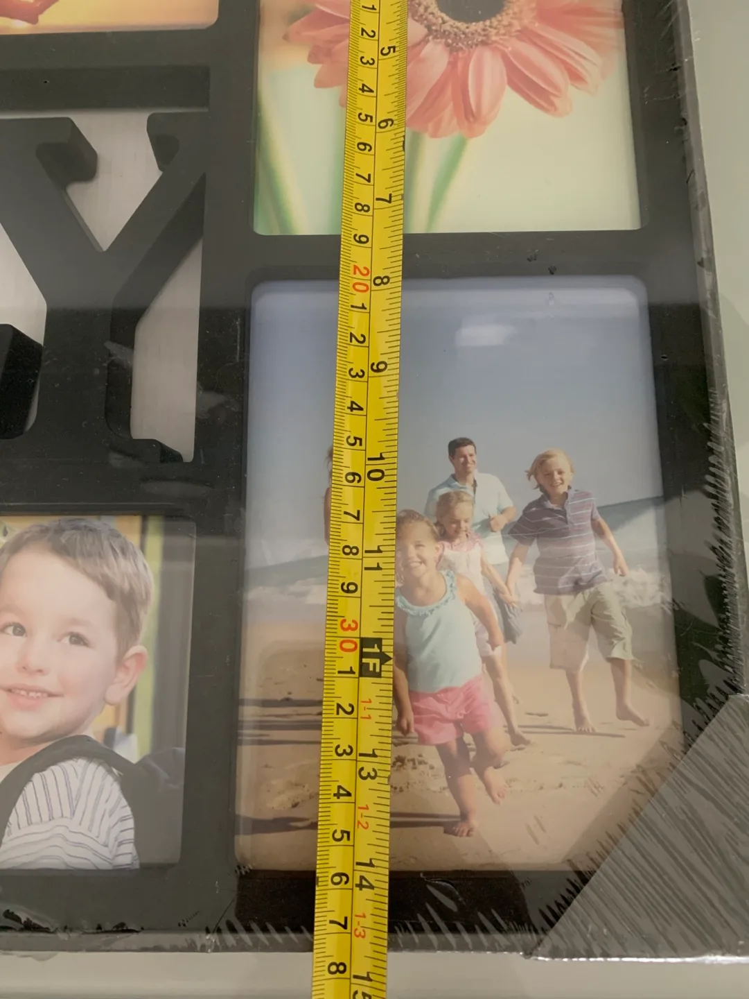 Family Photo Collage Frame - 10 Openings image indicator(2)