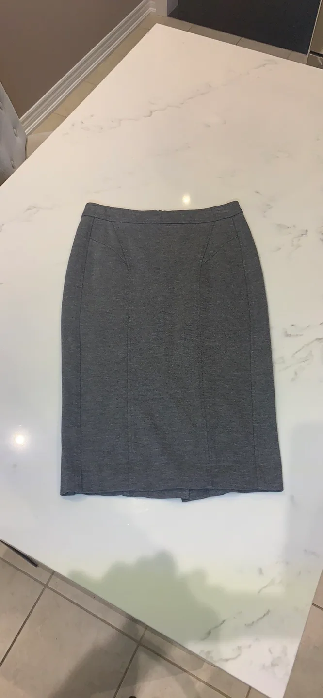 Women's Grey Pencil Skirt image indicator(2)
