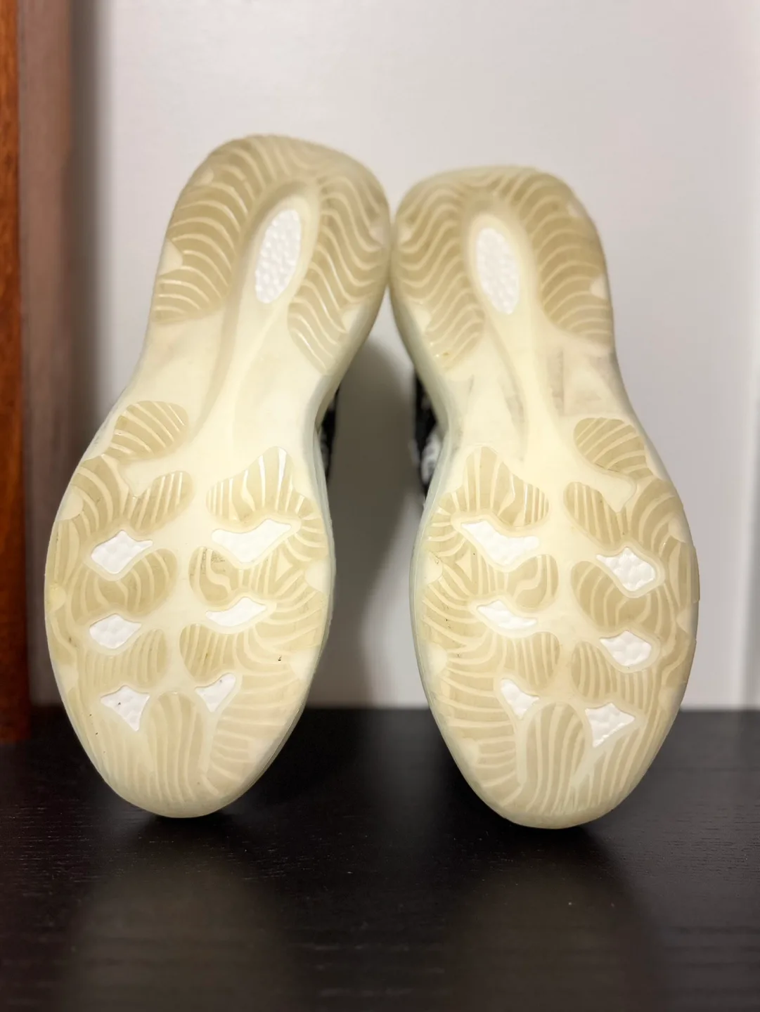 John Galliano Paris White Gazette Trainers (8.5US or 41cm) image indicator(8)