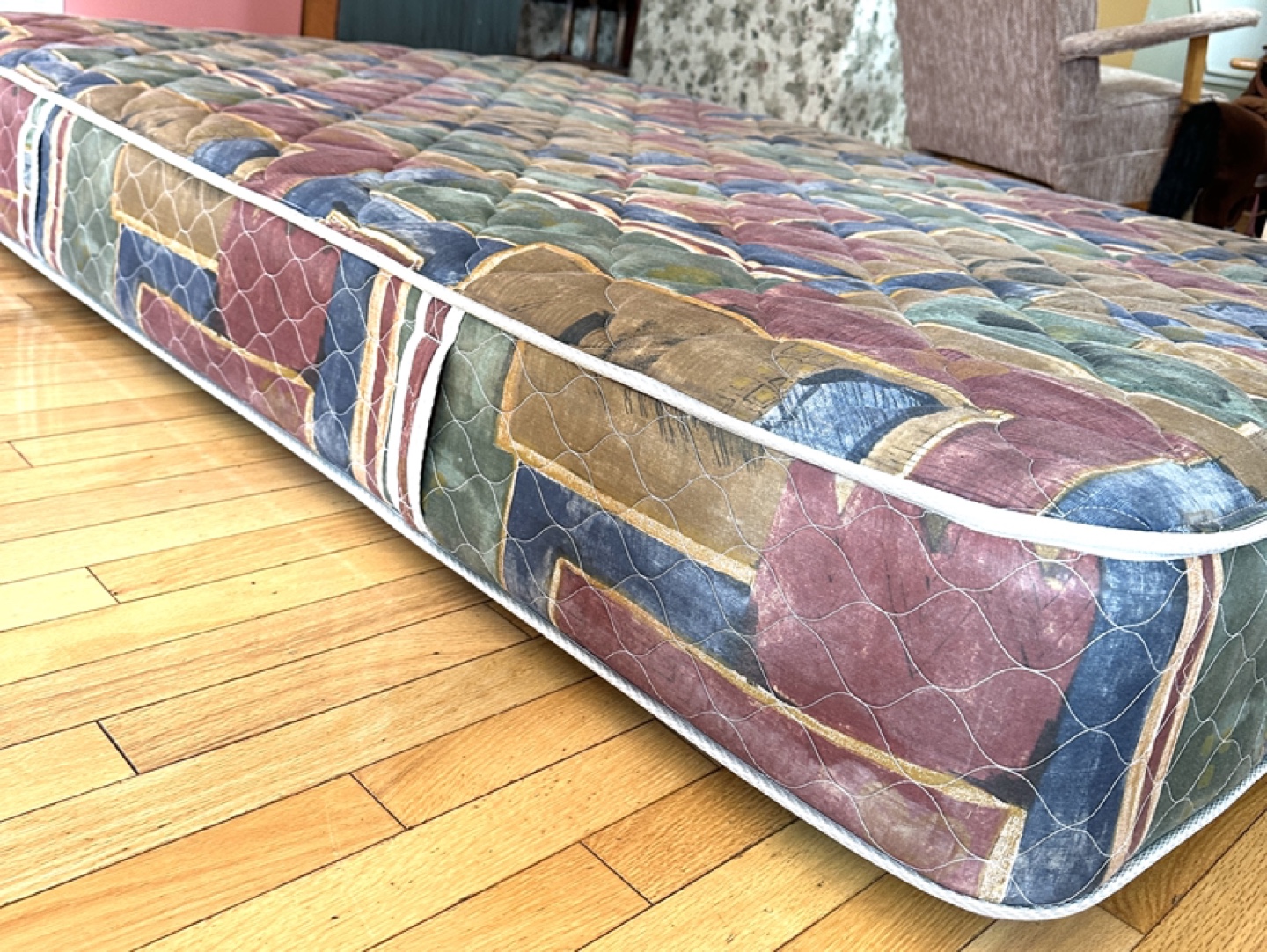 Full Size Mattress in great Condition (CAN DELIVER) - photo 5