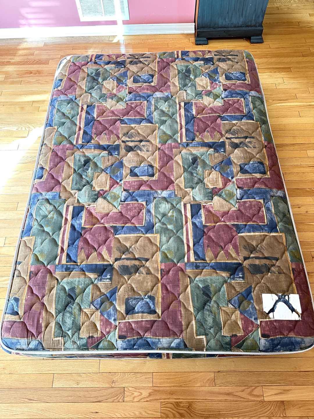 Full Size Mattress in great Condition (CAN DELIVER)