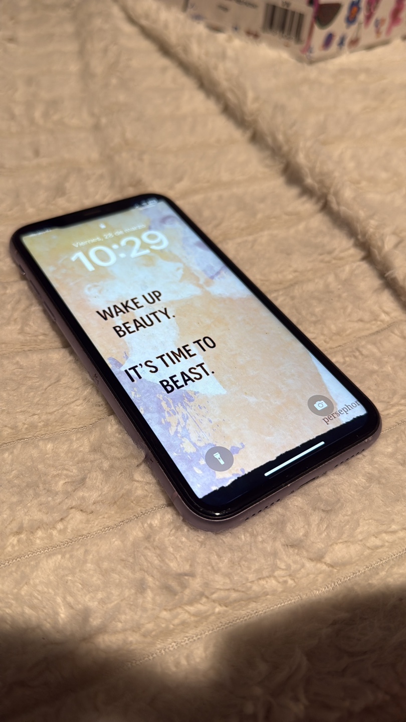 iPhone 11 Lilac Purple - Used