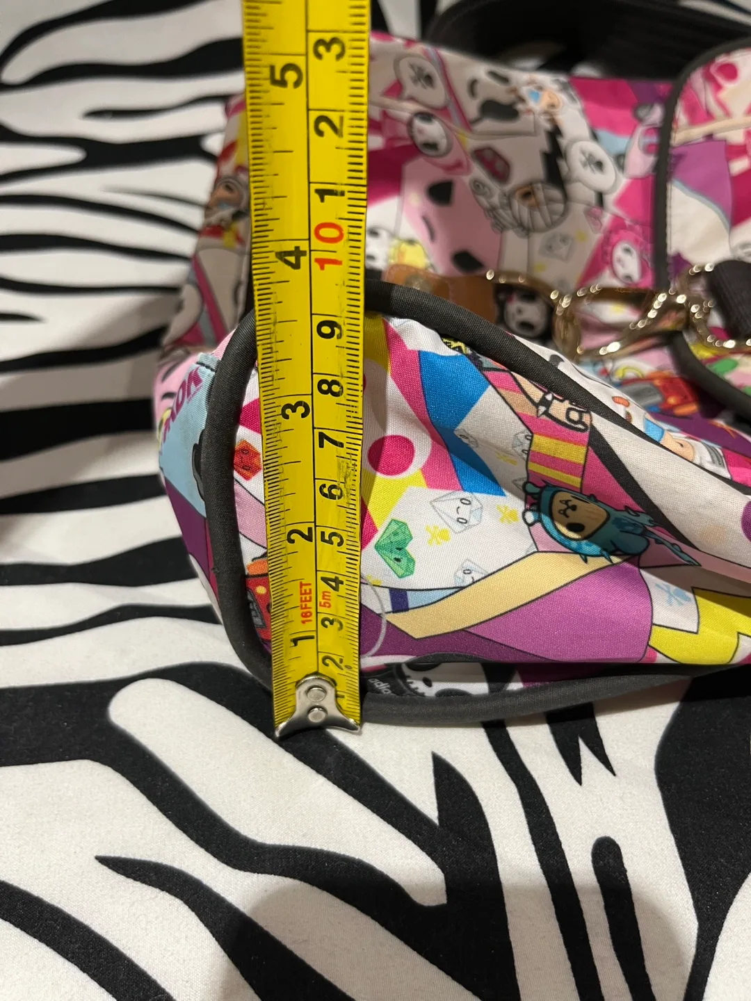 TOKIDOKI Messenger Bag/ Crossbody  Shoulder Purse image indicator(7)