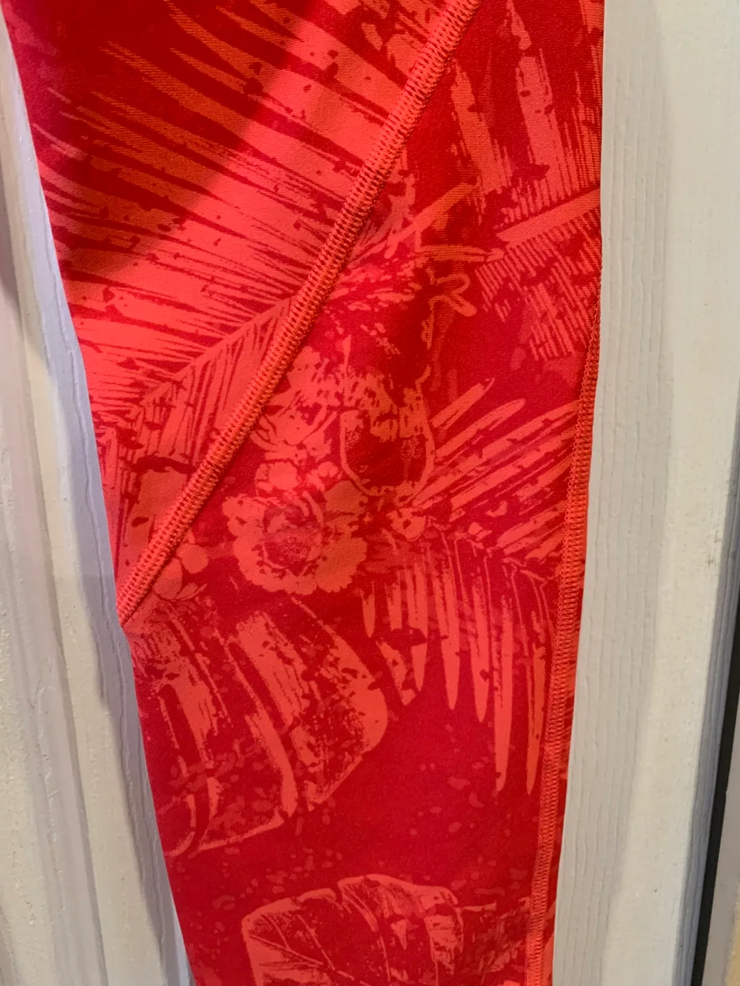 Women's ‘Project Rock’ Capri-style Leggings (NWT) image indicator(7)