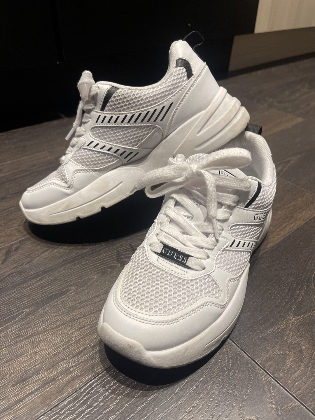 Women's White Guess Sneakers - Size 8