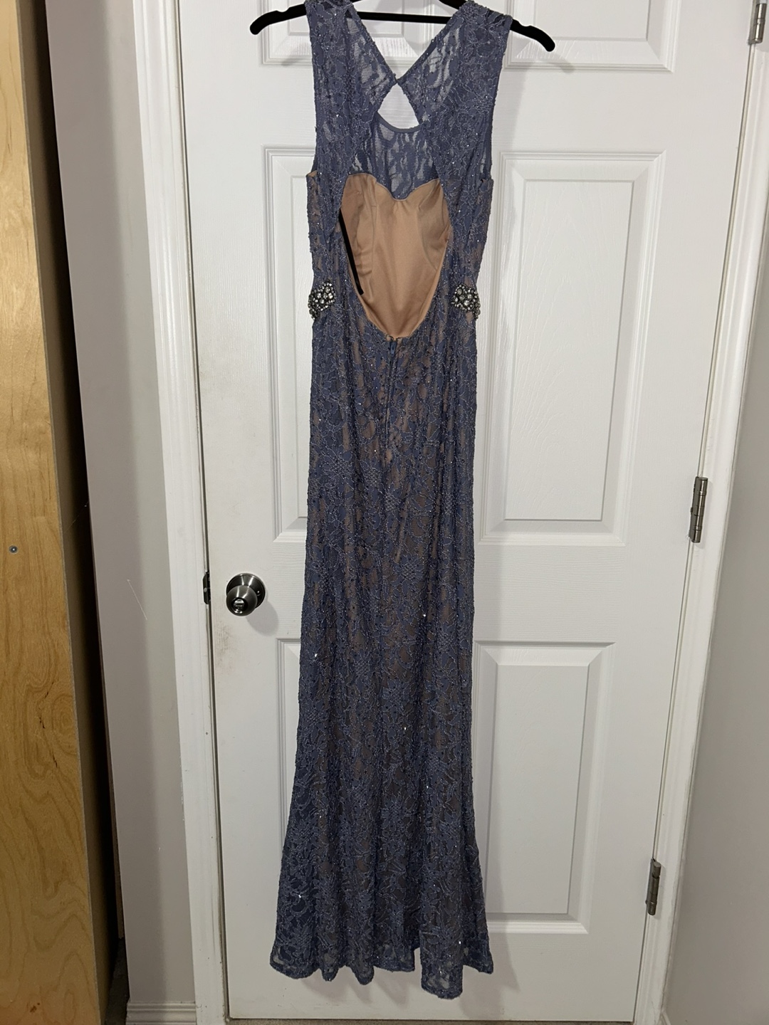 Stunning Periwinkle Lace Formal Gown with Rhinestone Belt - photo 4