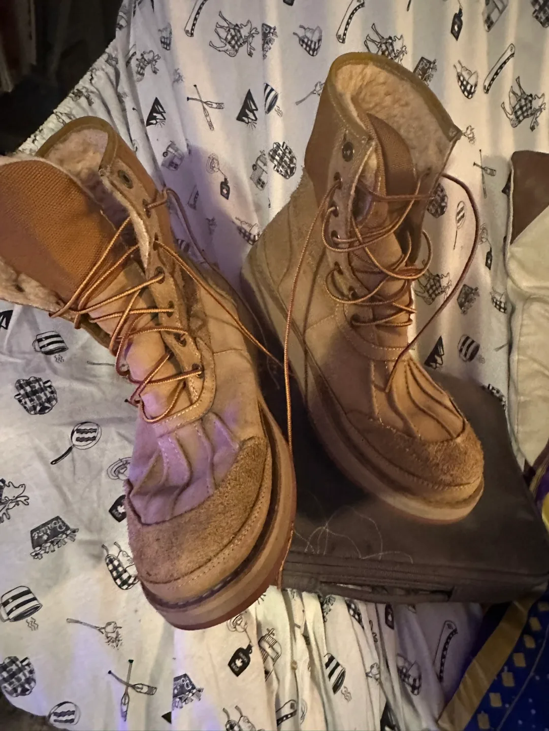 UGG Neumel Waterproof and snow winter Boots thumbnail