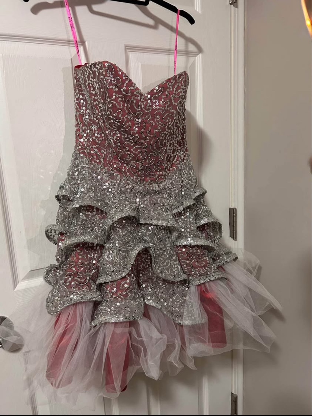 Grad dress/Sequined Cocktail Dress Size 10 - photo 2
