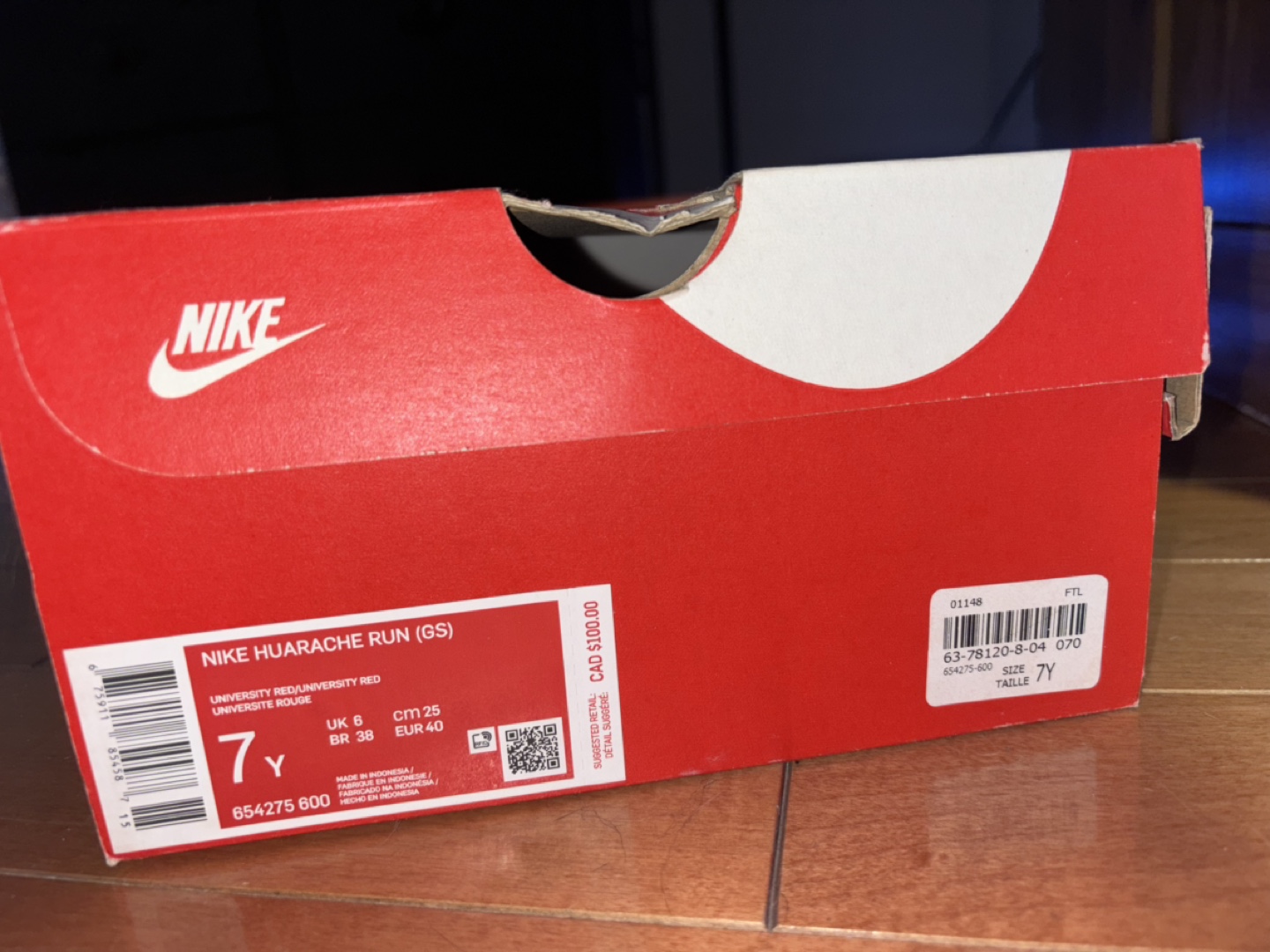 Nike Red Huarache Run Youth Size 7Y - photo 2