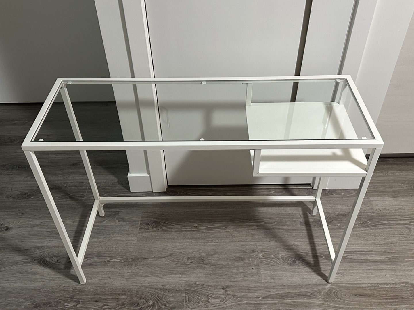 IKEA VITTSJÖ Desk - White Glass Top