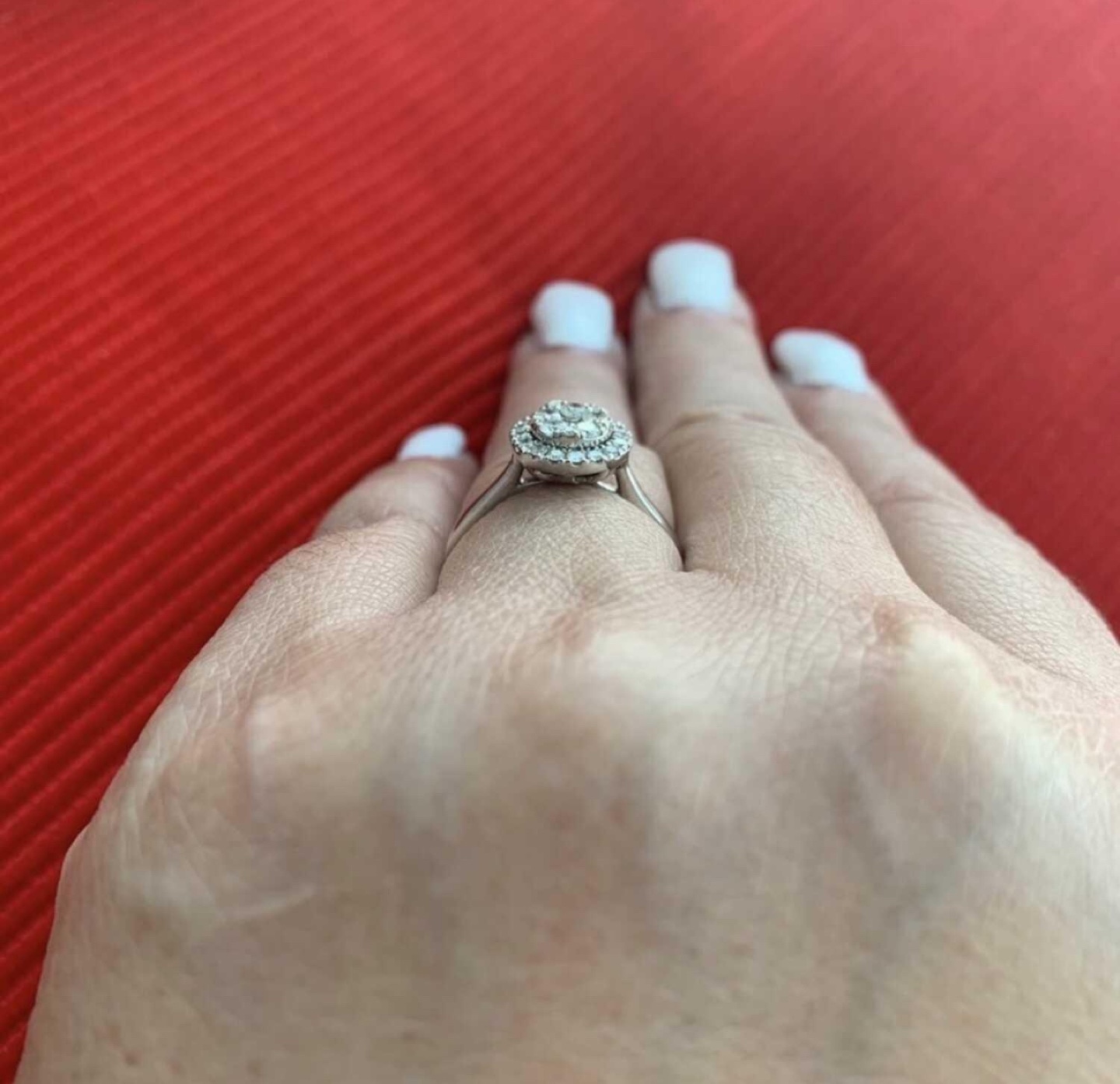 Michael Hill Halo Diamond Ring - photo 3