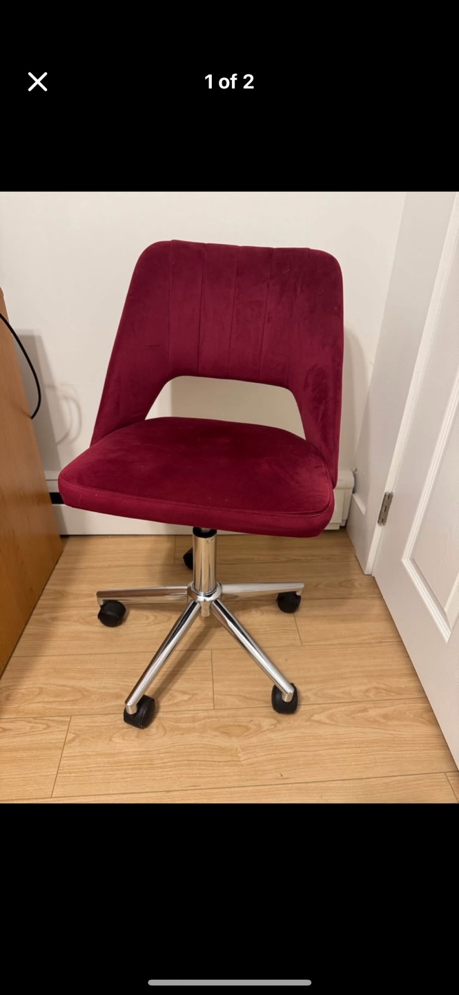 Burgundy Velvet Office / vanity Chair