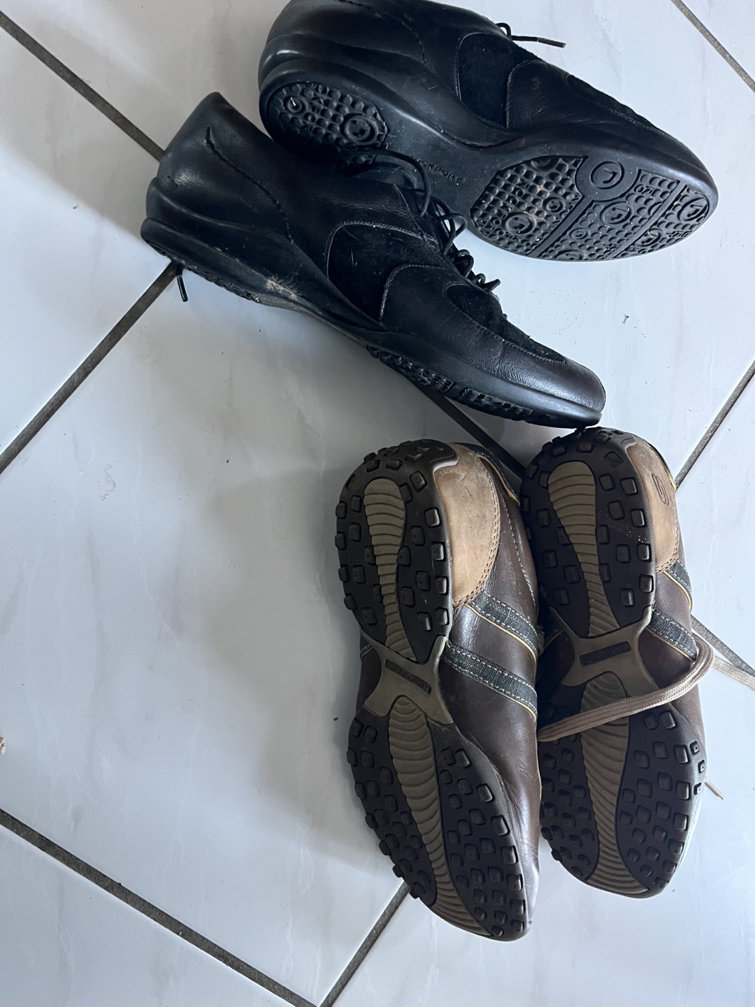 Two pairs of Rockport shoes - photo 3