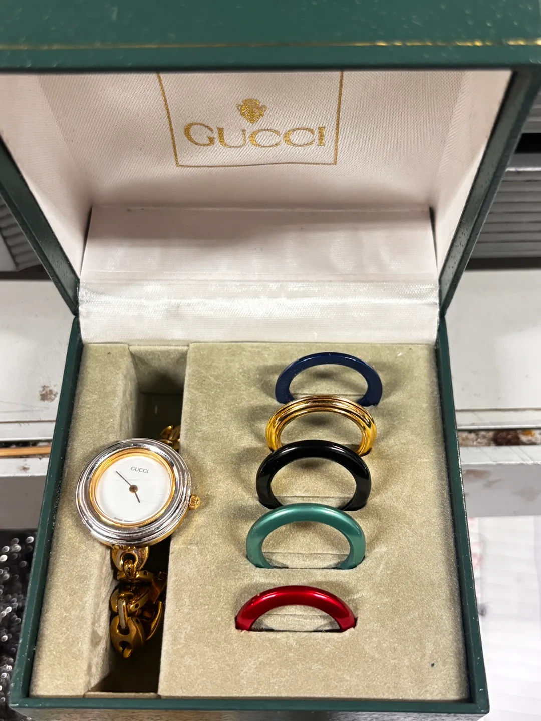 Gucci image indicator(3)