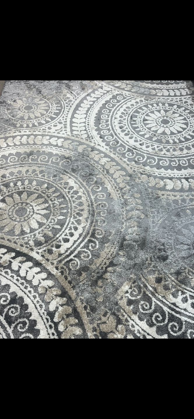 Grey and Beige Area Rug - photo 2