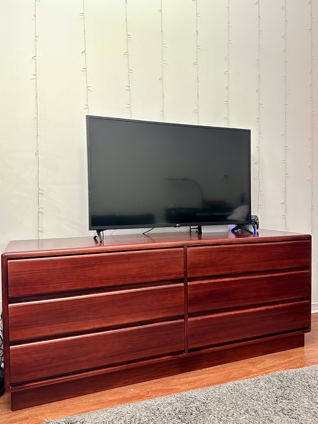 Six-Drawer Dresser - photo 2