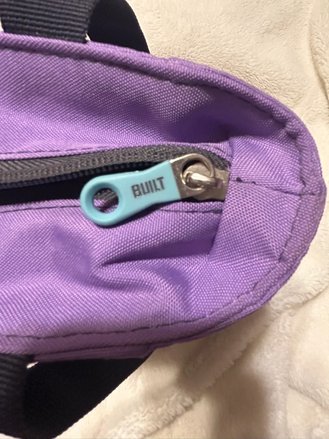 BUILT lunch bag with tumbler and cutlery container image indicator(8)