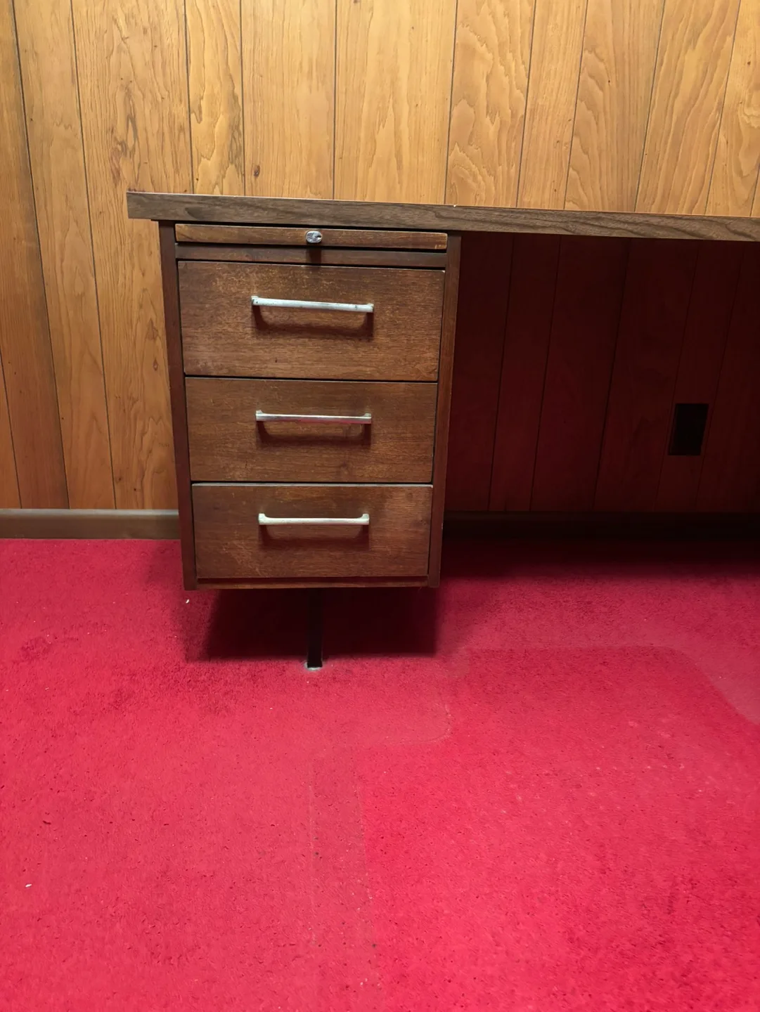 Corner Desk & Executive Chair image indicator(3)