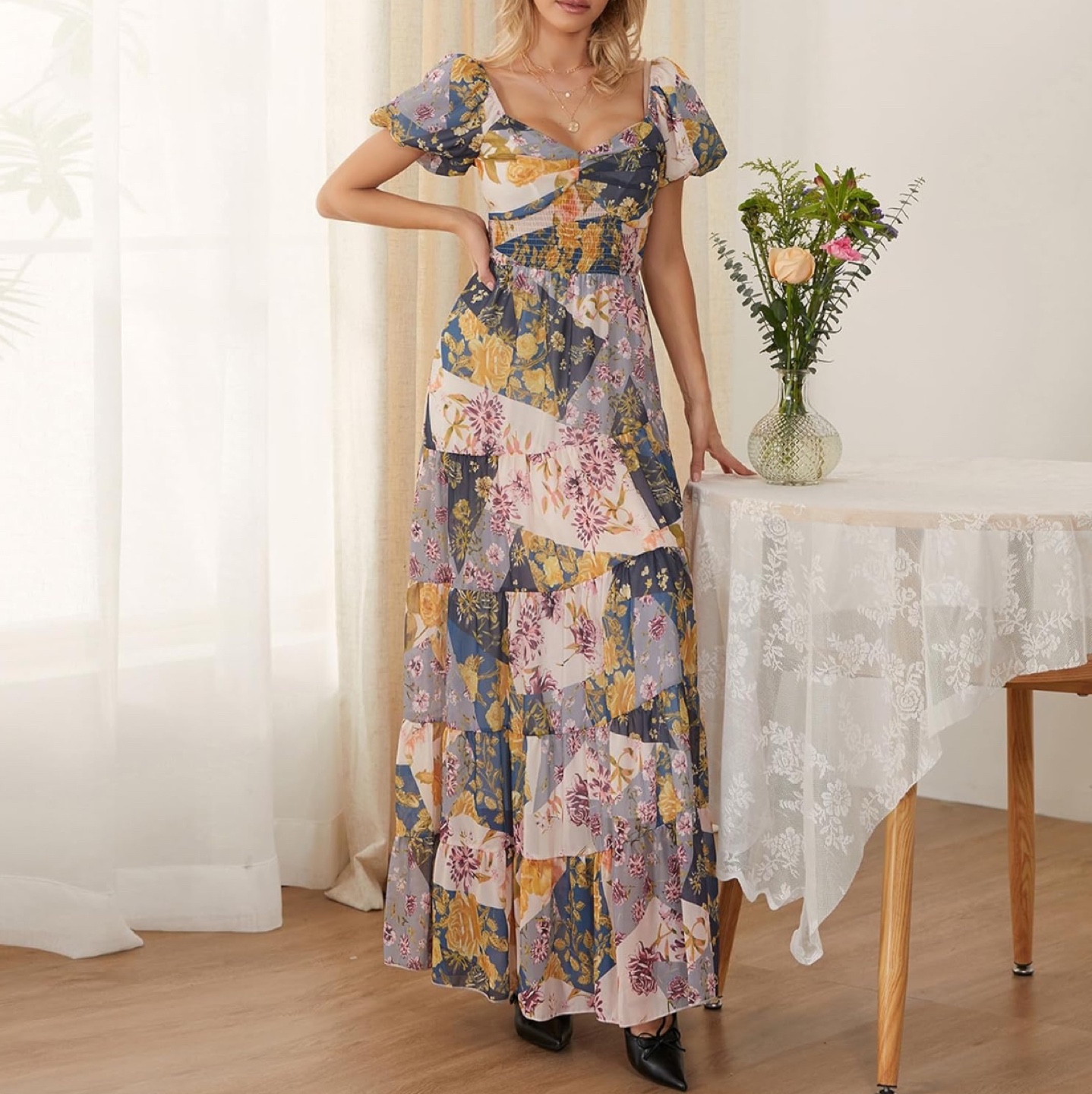 NEW! Gorgeous Floral Maxi Dress with Puff Sleeves