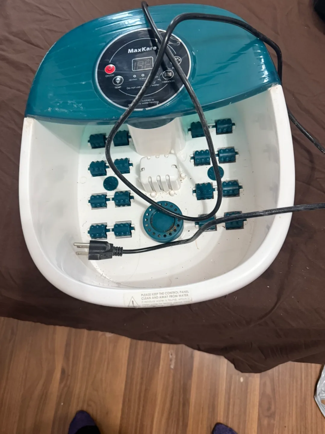 MaxKare Foot Spa with Heat and Massage thumbnail