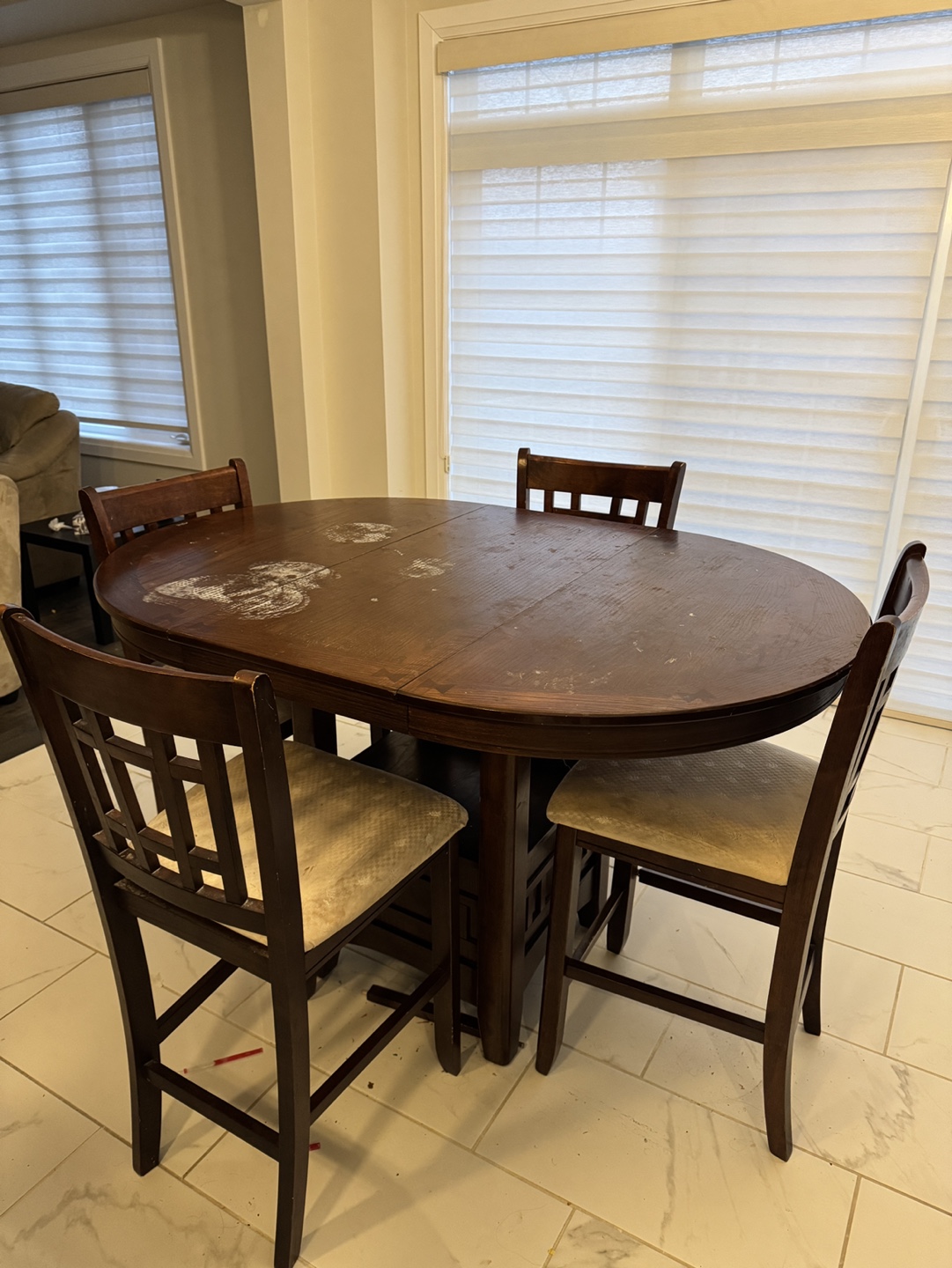 Dark Brown Oval Dining Table with 4 Chairs