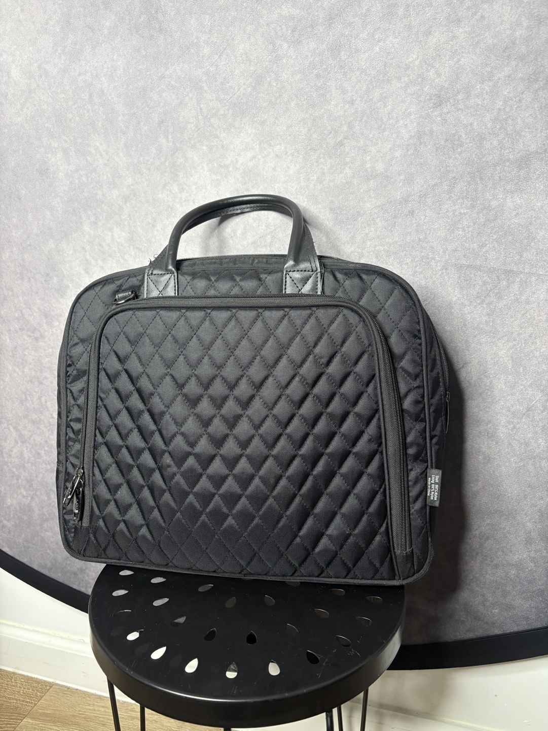 Black Quilted Laptop Bag 💻 - photo 3