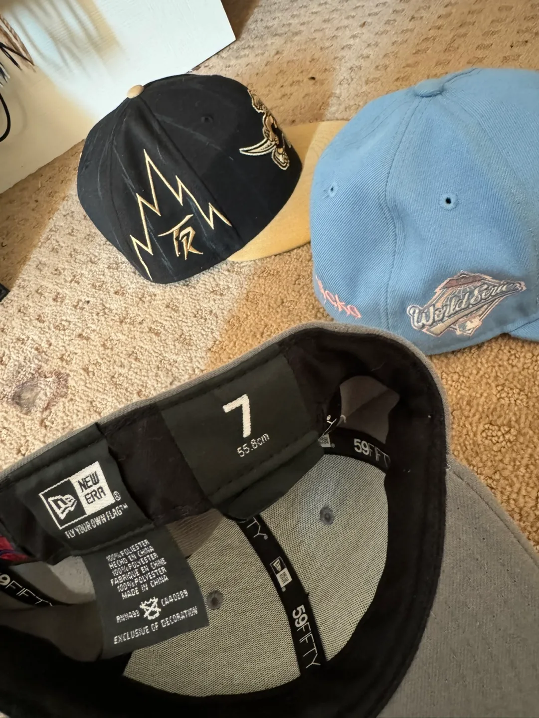 Bundle of 5 Fitted Hats image indicator(2)