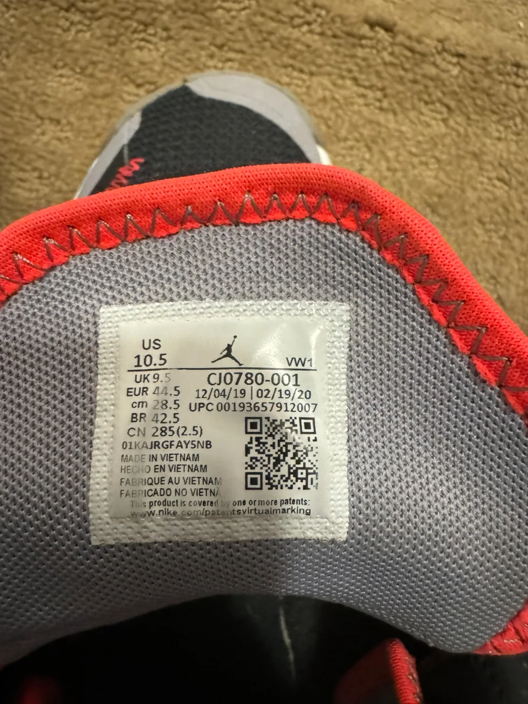 Jordan Basketball Shoes - Size US 10.5 image indicator(3)