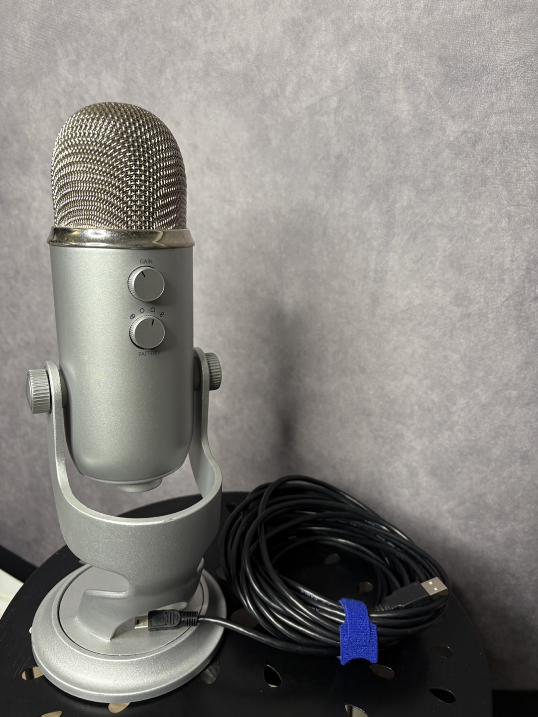 Blue Yeti USB Microphone - Silver - photo 2