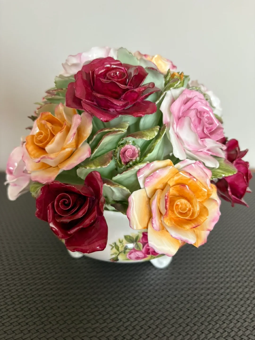 Vintage Rare Royal Albert Roses Figurine image indicator(5)