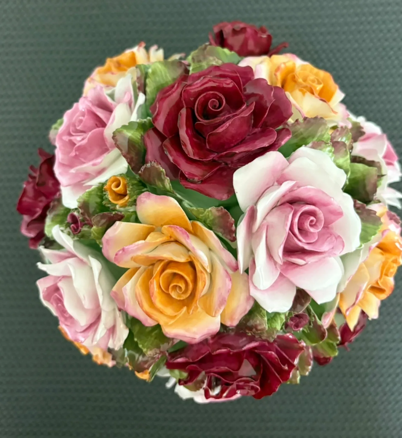 Vintage Rare Royal Albert Roses Figurine image indicator(2)