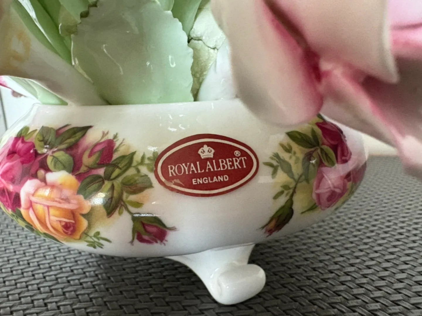 Vintage Rare Royal Albert Roses Figurine image indicator(9)