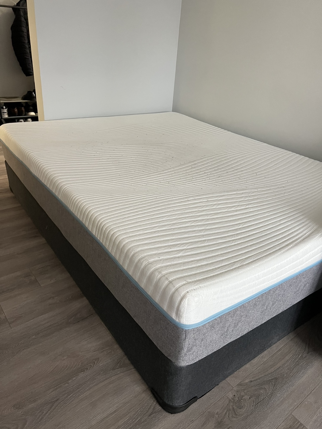 Queen Mattress and Foundation Set