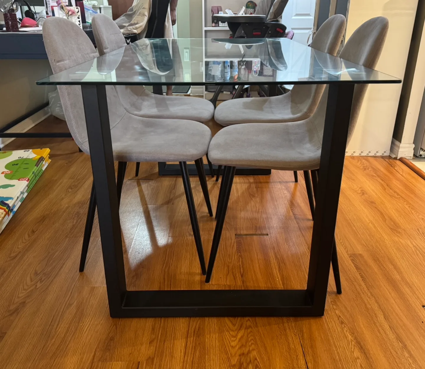 Glass Dining Table Set with Four Grey Chairs image indicator(5)