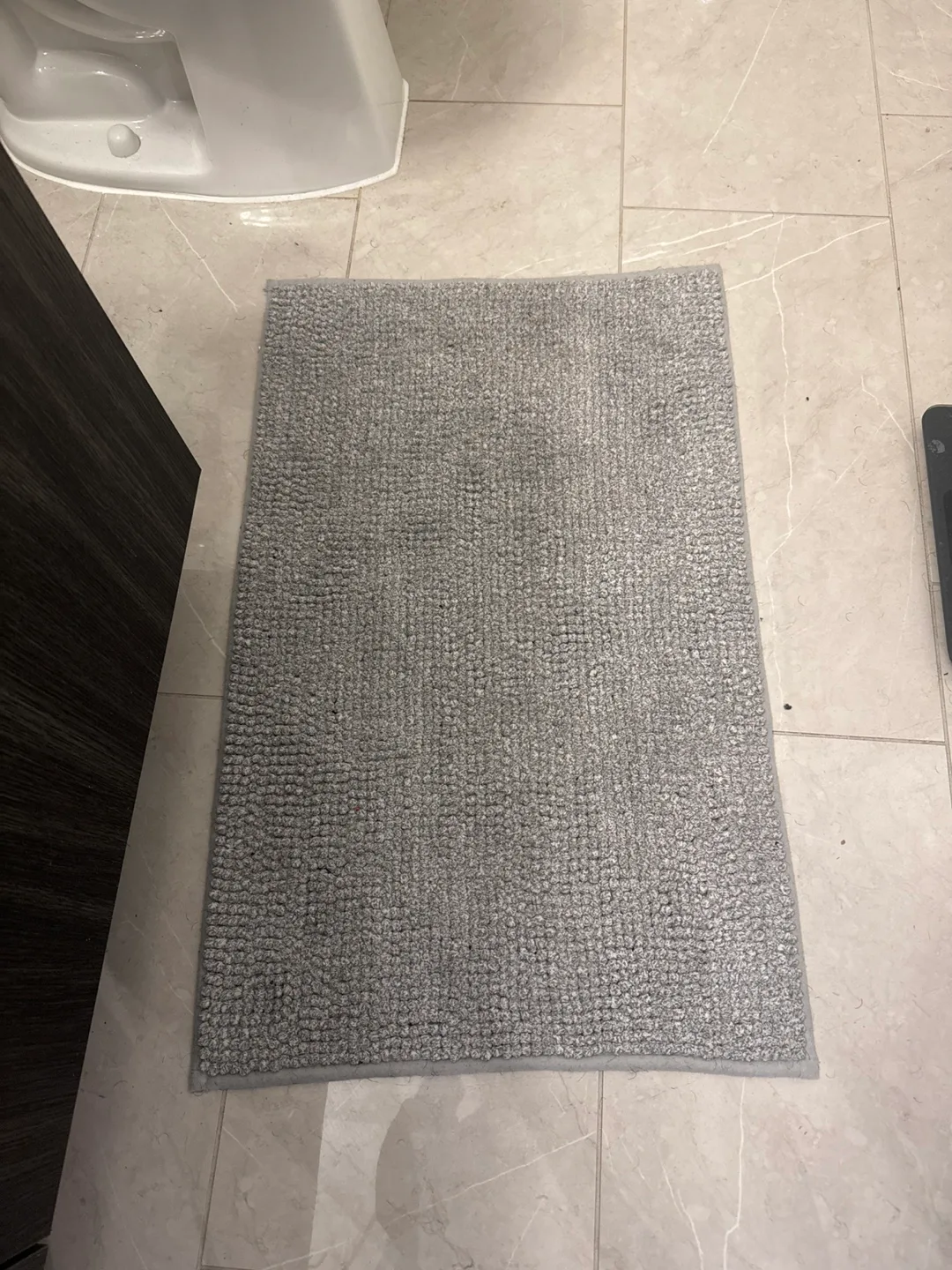 Grey Bathroom Rug thumbnail