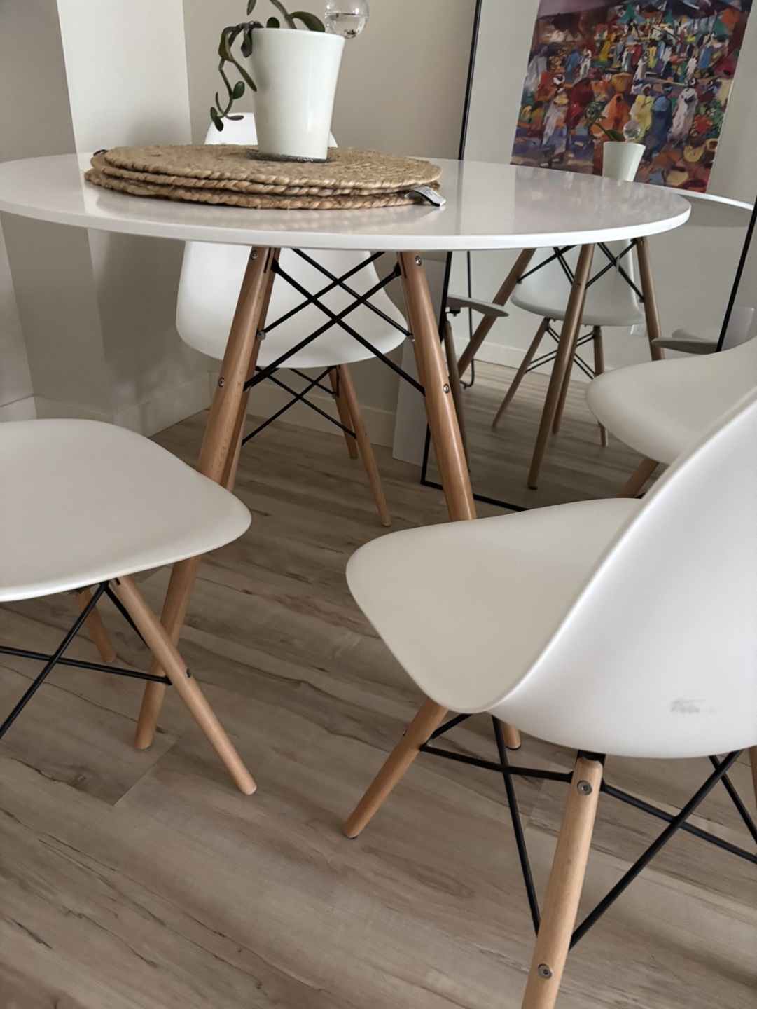 White Round Dining Table and Four Chairs Set - photo 3