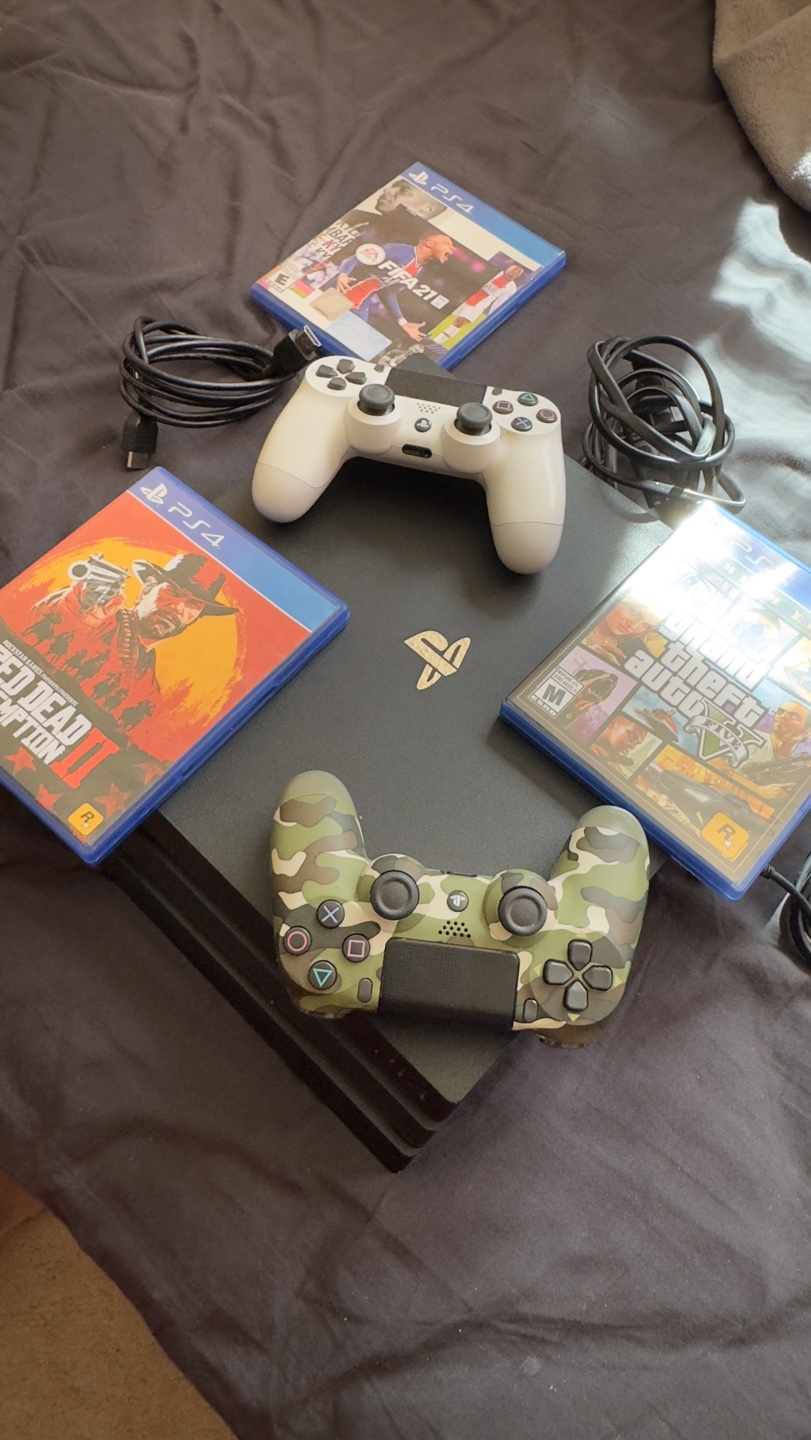 PS4 Slim Console Bundle with 12 Games and Accessories - photo 2