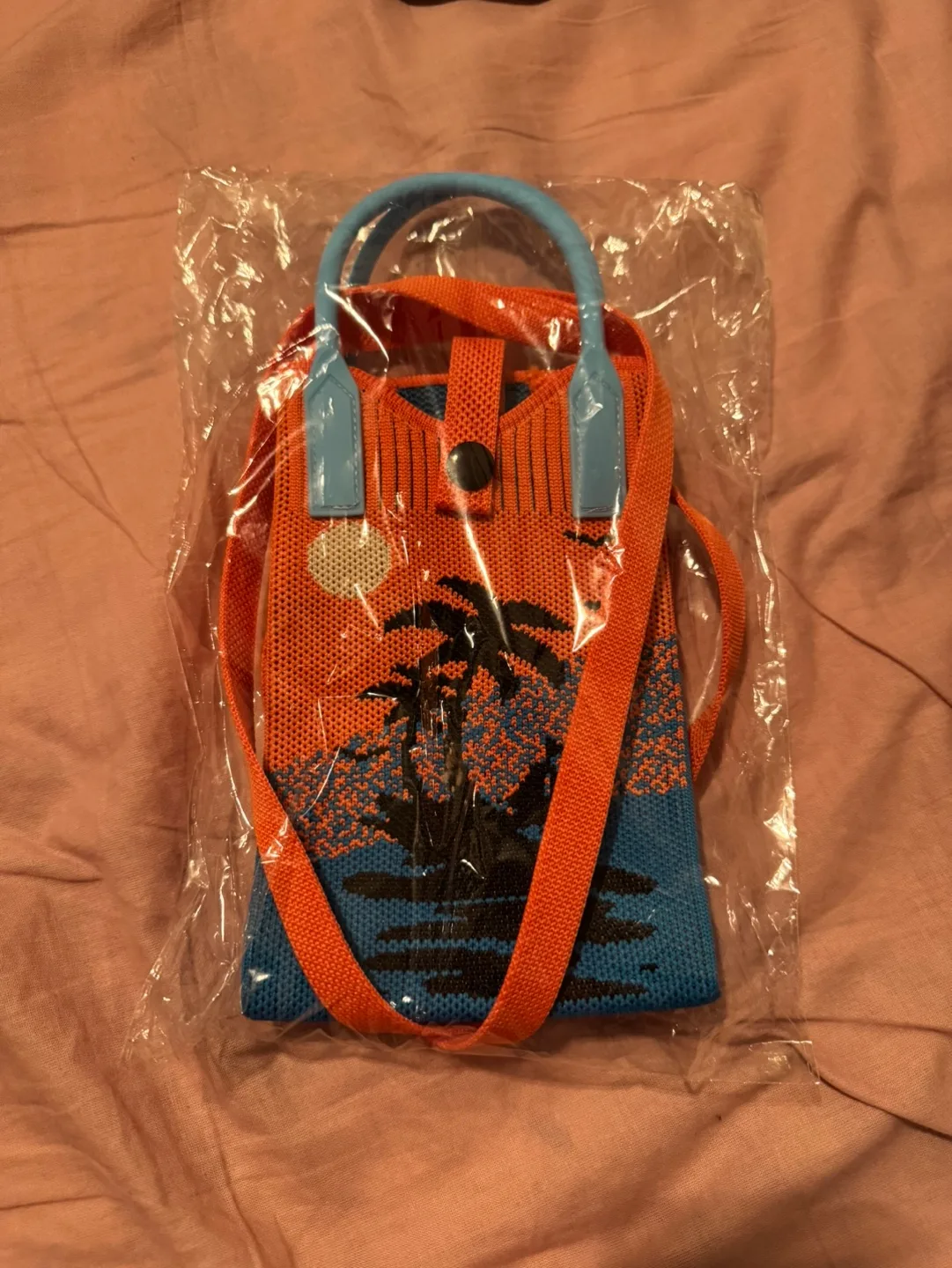 Knitted Palm Tree Crossbody Mobile Phone Bag thumbnail