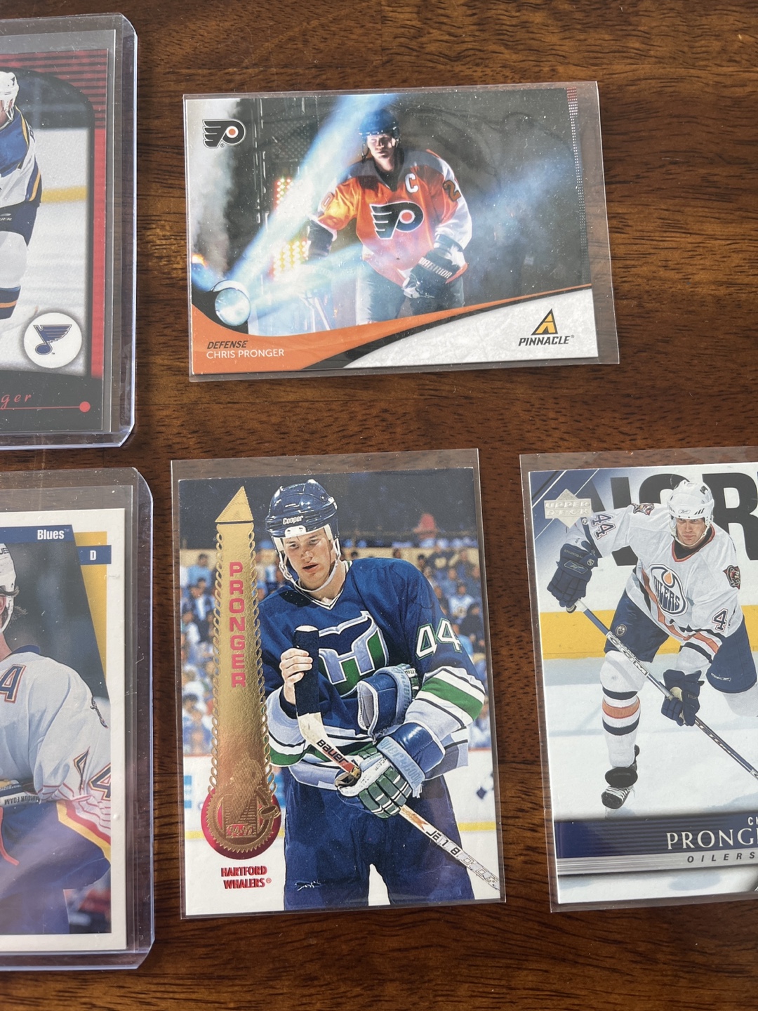 Chris Pronger graded rookie card and Hockey Card Lot - photo 4