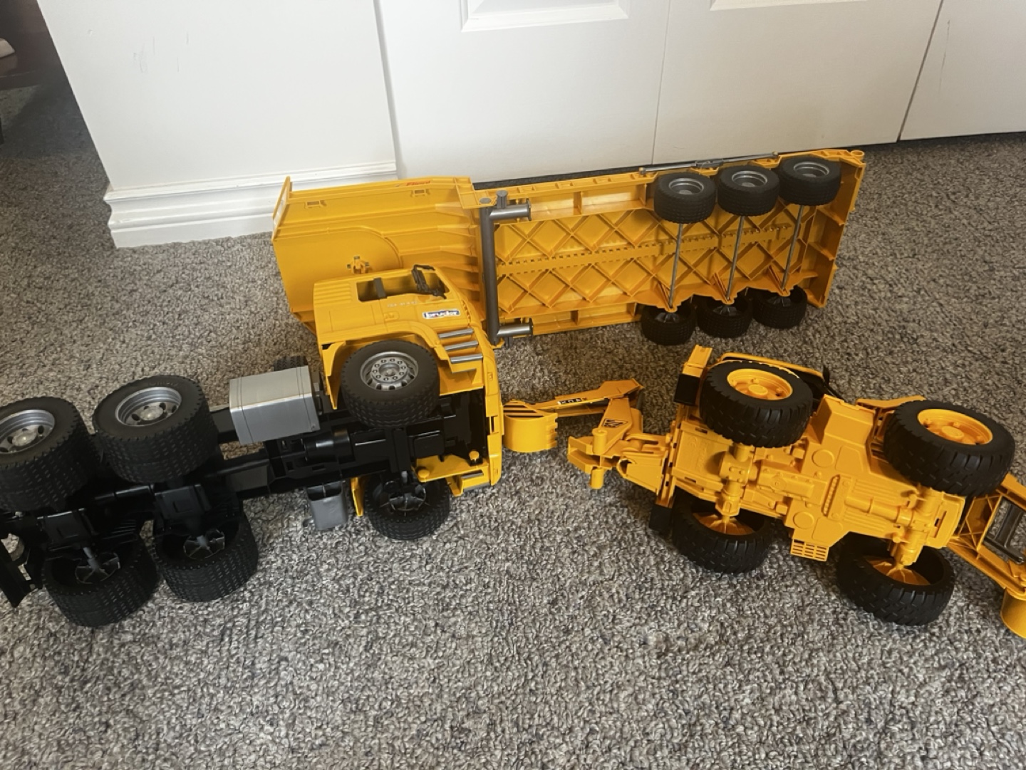 Bruder 1.25 Scale Construction Truck Set with Backhoe Loader - photo 3