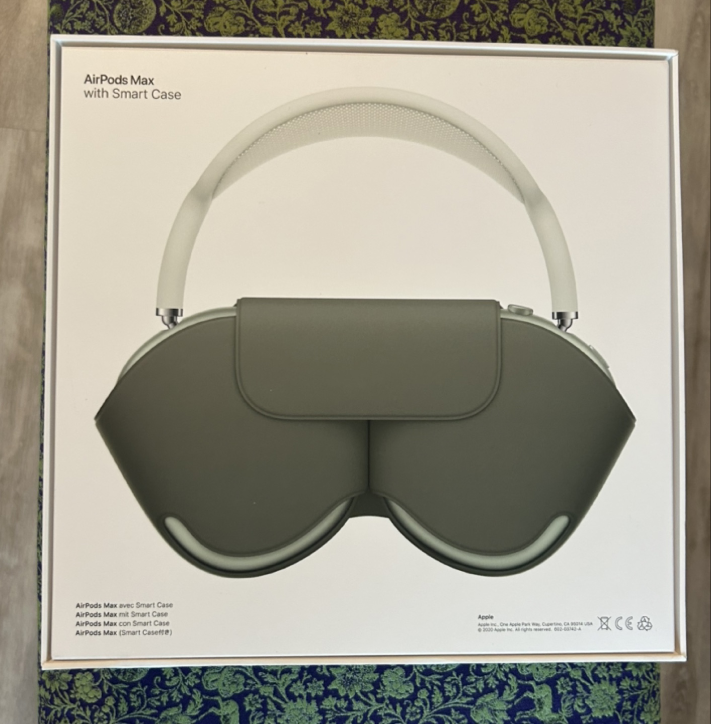 Apple AirPods Max Headphones with Smart Case - Green - photo 4