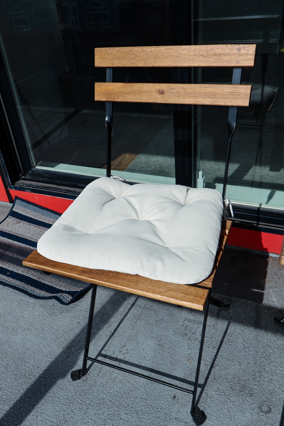 IKEA TÄRNÖ Balcony Table + 2 Chairs – $25 - photo 2